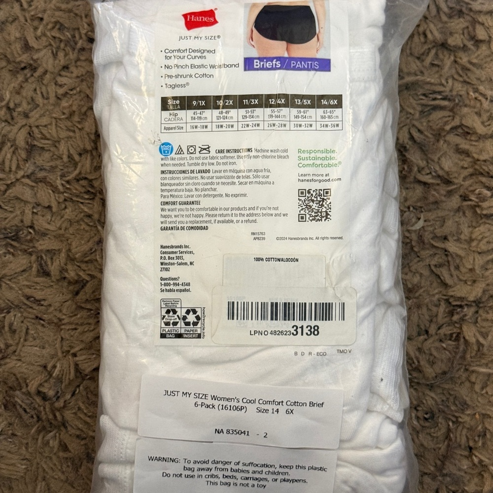 Hanes White Cotton Tagless Briefs - 6 Pack size 14 (6X) - Picture 3 of 5